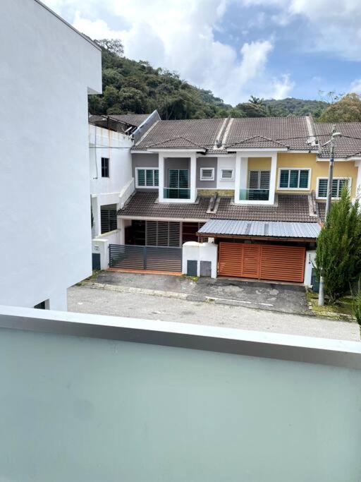 Azzalea Homes 2 @ Taman Golden Hills Cameron Highlands Dış mekan fotoğraf